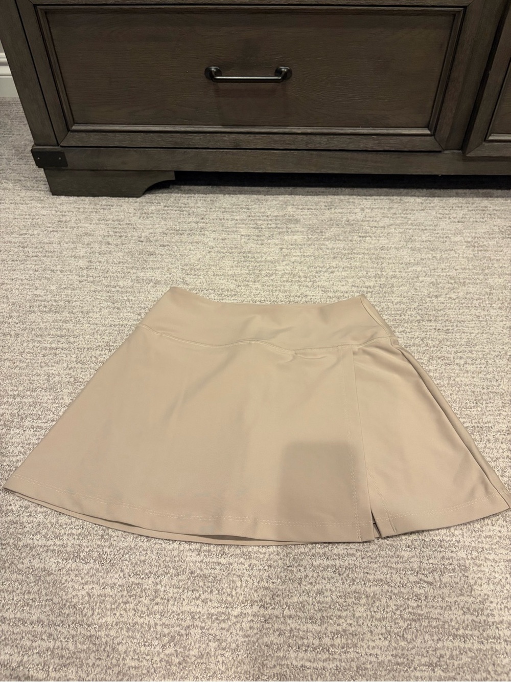 Abercrombie YPB sculptLUX Tennis Skort Taupe Medium